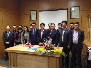 1542876257676525aYKQ.jpg 2-300x225.jpg